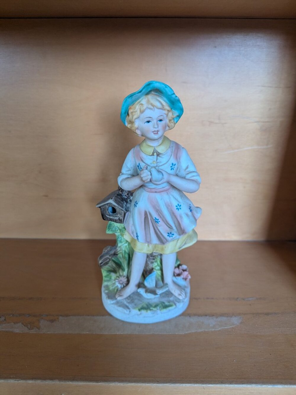 Vintage Porcelain Homco #8880 Girl with Bird